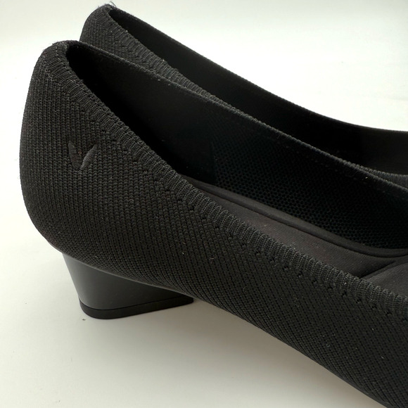 Vivaia Titli Bow Old Money Knit Timeless Office Comfort Ebony Heels 7.5 NWB - Picture 6 of 8